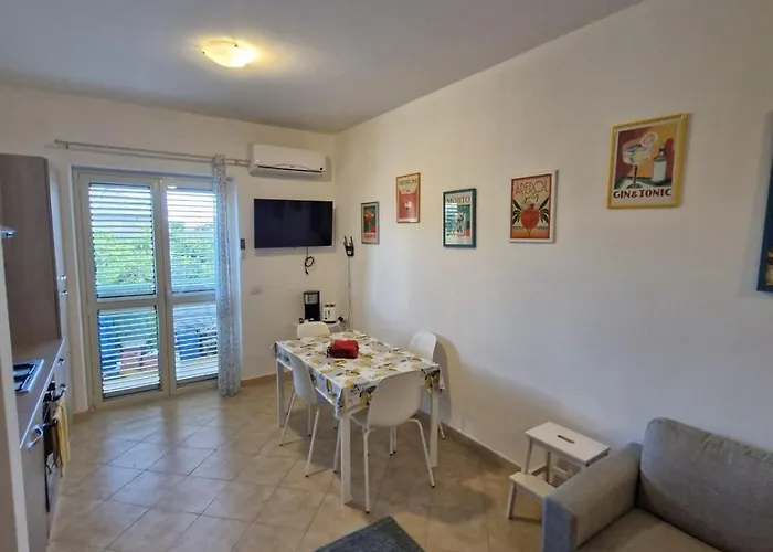 Sapore Di Mare Apartment